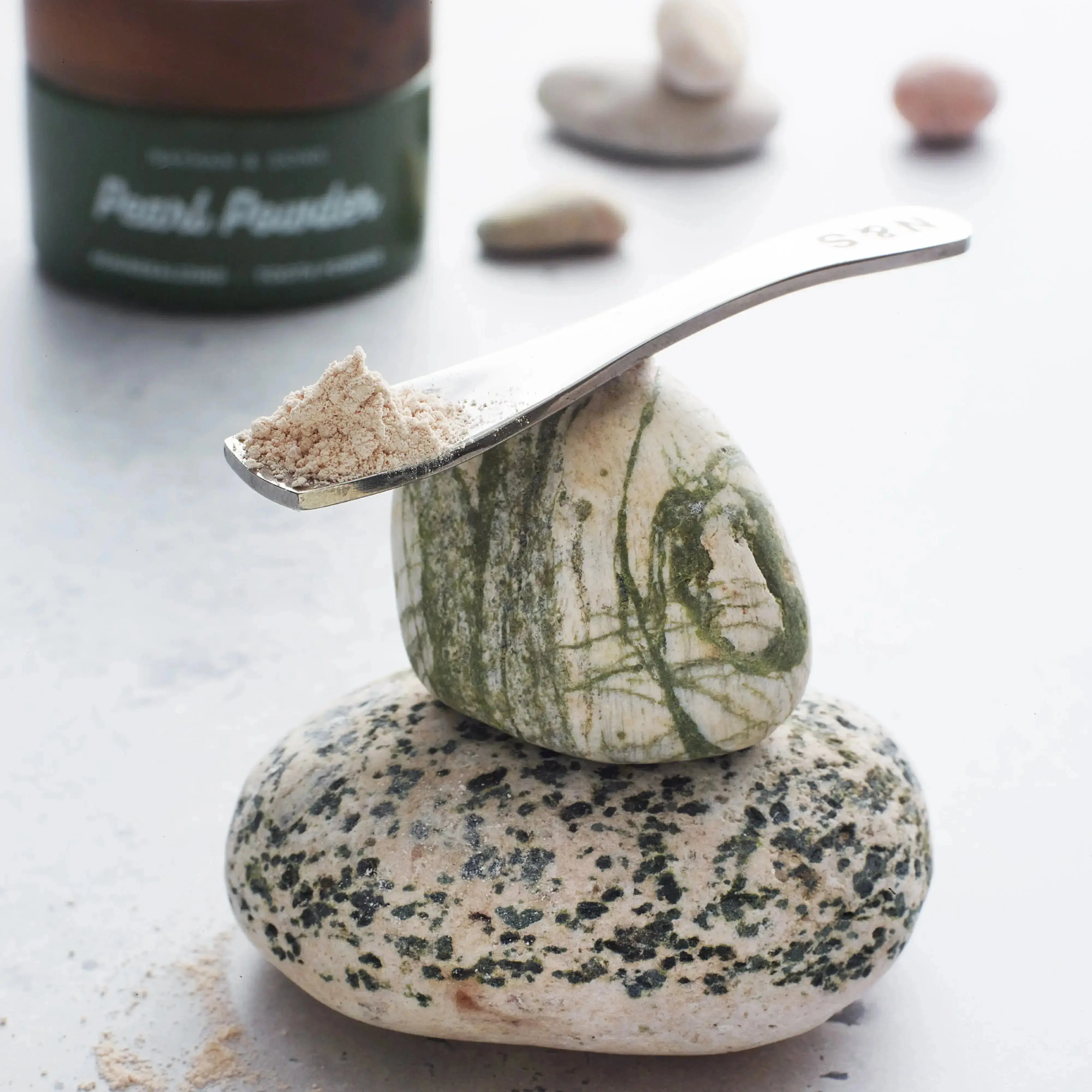 Pearl Powder Tooth Scrub - Image 9
